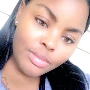 Meet your Posher, Omeisha